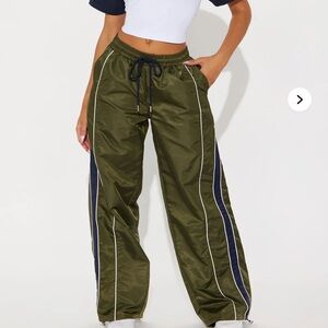 Start Of An Era Windbreaker Track Pant - Olive/combo